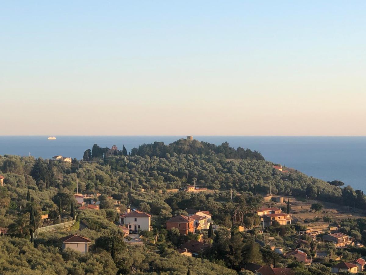 Le Jardin Sur Mer Avec Bike Et Mtb Tour Hotel Imperia Buitenkant foto