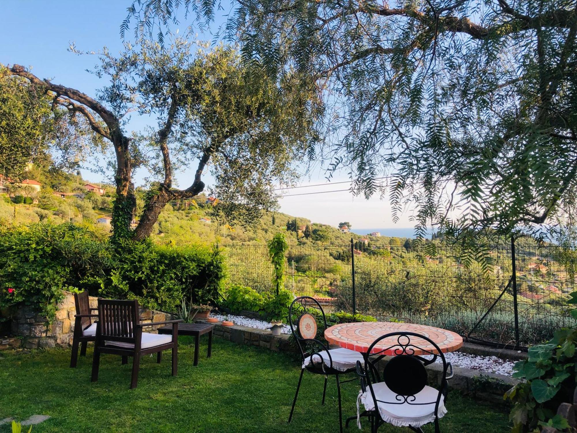Le Jardin Sur Mer Avec Bike Et Mtb Tour Hotel Imperia Buitenkant foto